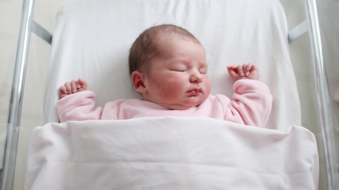 újszülött baba A sógornője nevét adta a babájának, családi háború robbant ki miatta | Online Rádió - Egy Lépéssel Közelebb Hozzád! _ LépésRádió